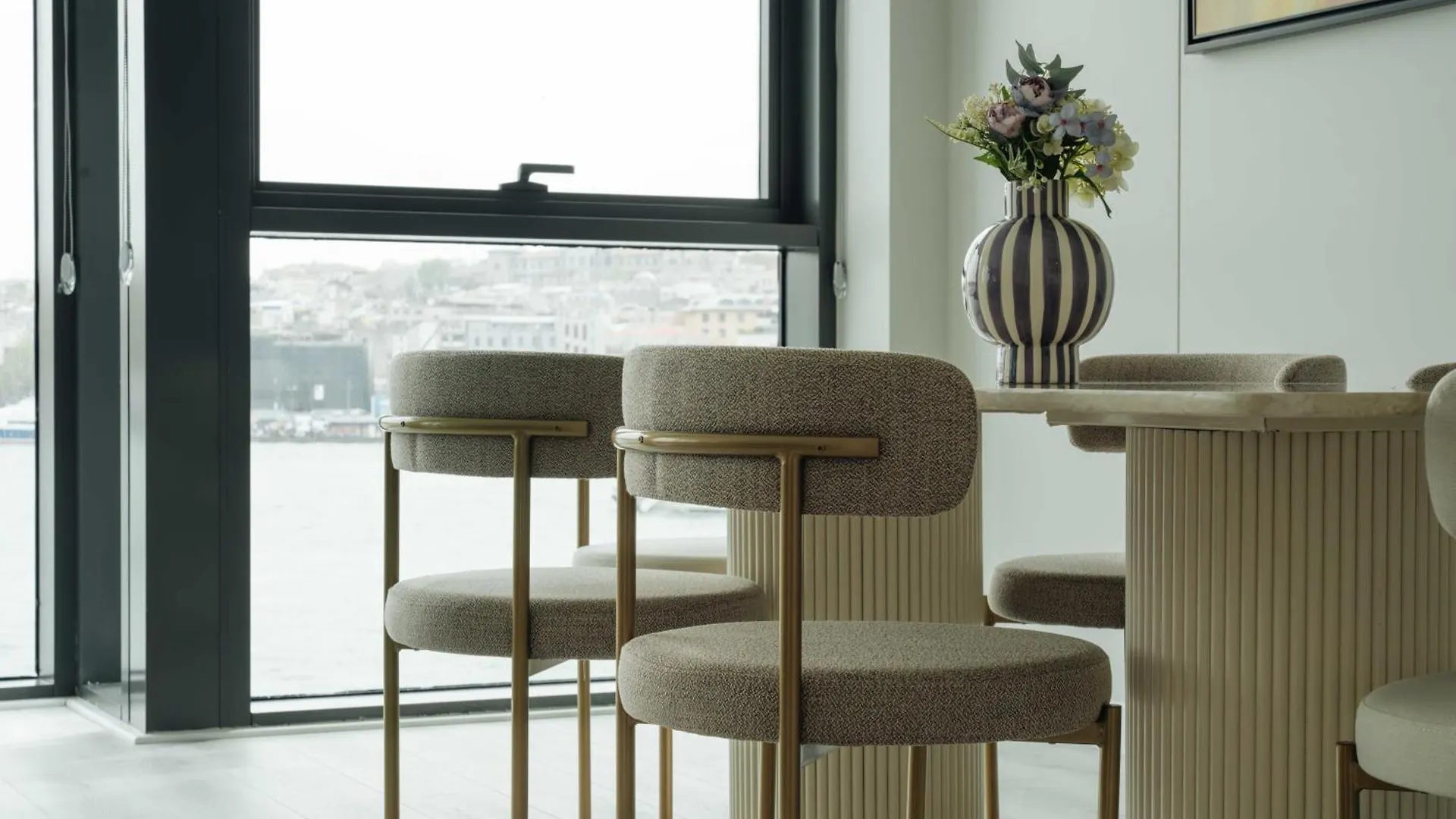 Decamondo Residence Karakoey Istanbul Turcia